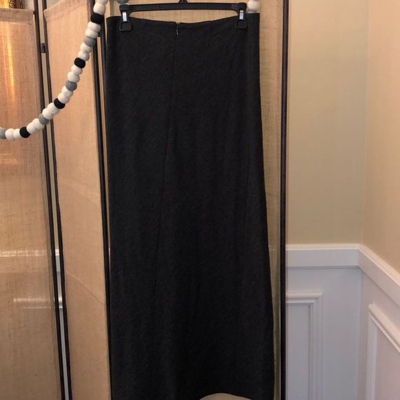 BCBGMaxAzria Long Gray Maxi Skirt Size Small - Picture 3 of 4